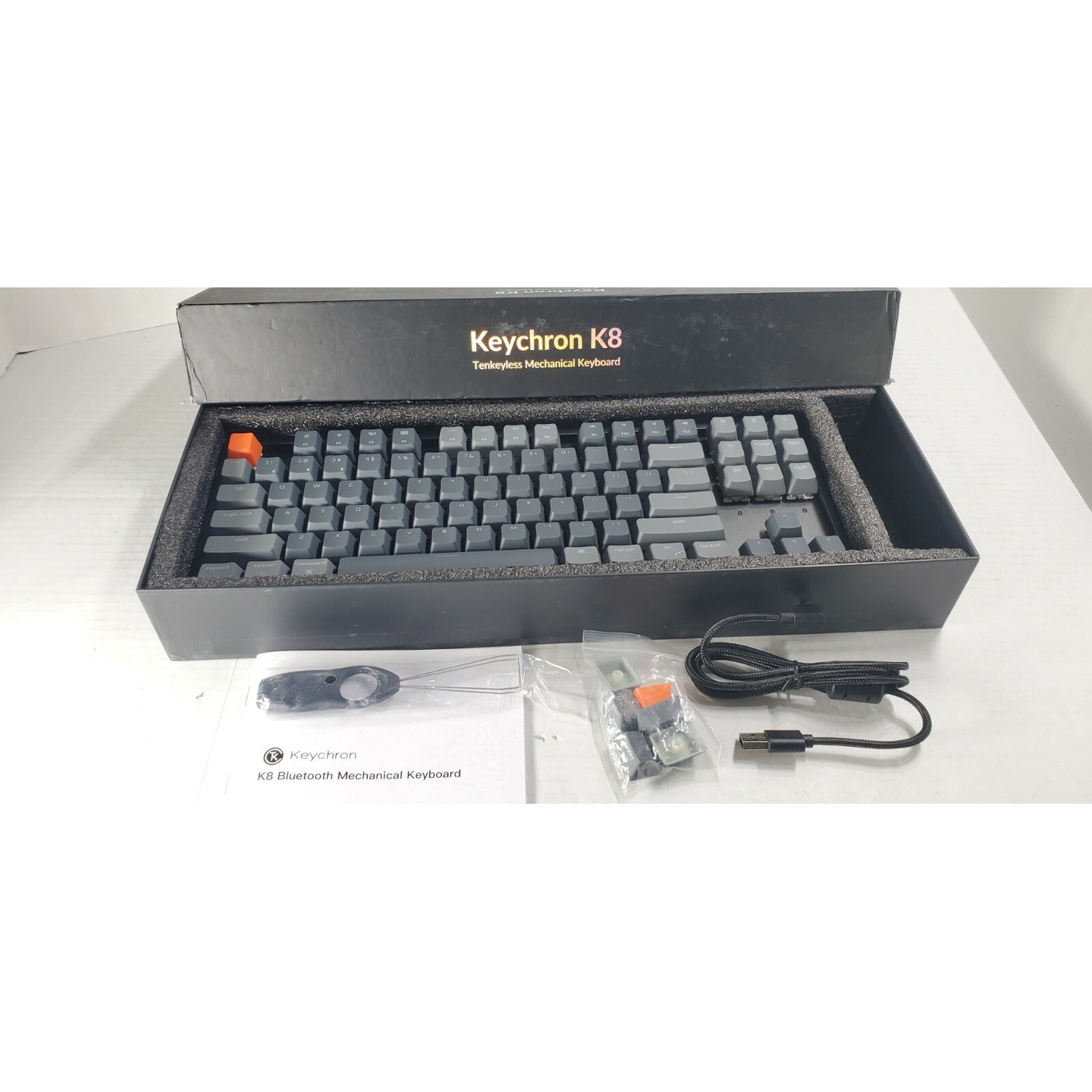Keychron K8C4 无线蓝牙机械键盘 Gateron 开关 RGB 后大腿图片