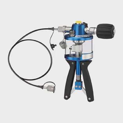 SIKAP700.3液压手动测试泵0700巴010000psi基本的