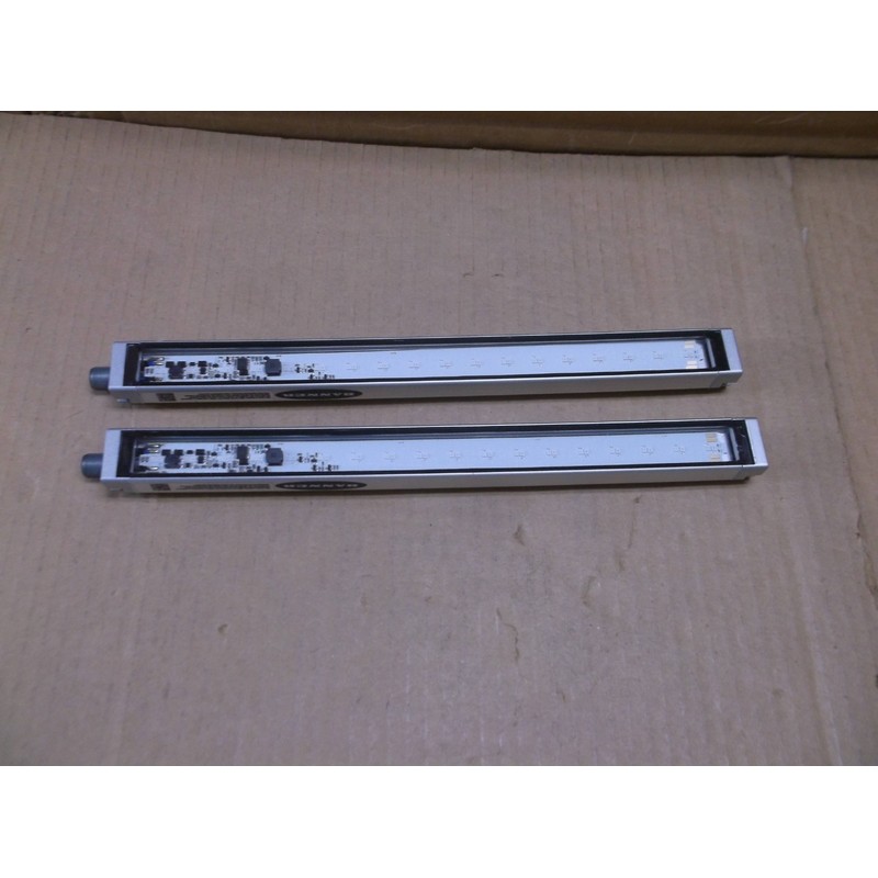 Bannière WLS28-2XGR-285SQ Nouvelle Bande Lumineuse Rouge Et