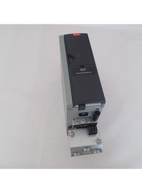 Danfoss Frequenzumrichter VLT FC-302PK75T5E20H1X P/N: 131B00
