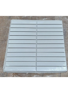 1 盒 10 件 GIO 白色哑光 12 英寸 X 12 英寸堆叠线性瓷器 MOSAIC