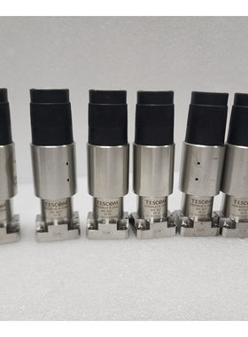 批量 6 件 TESCOM 12-1B11IGS2C-028,150PSI 调节器,二手,CN+9691