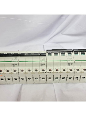 施耐德断路器 C16A 4B0Y/277V ~ C60 Multi 9 24485,二手_96322