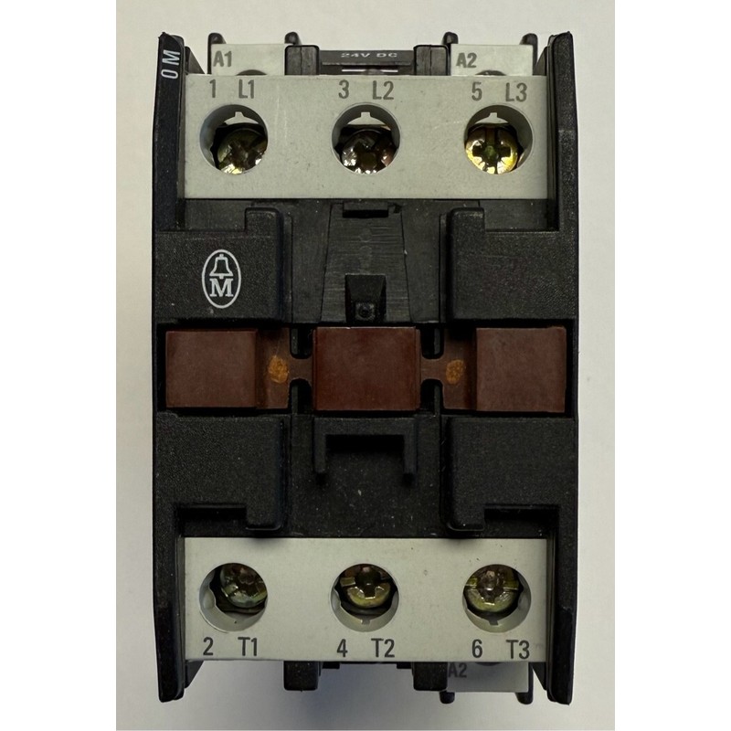 Kl?ckner Moeller Leistungsschütz / 24V DC / 7,5 kW / DIL0M-