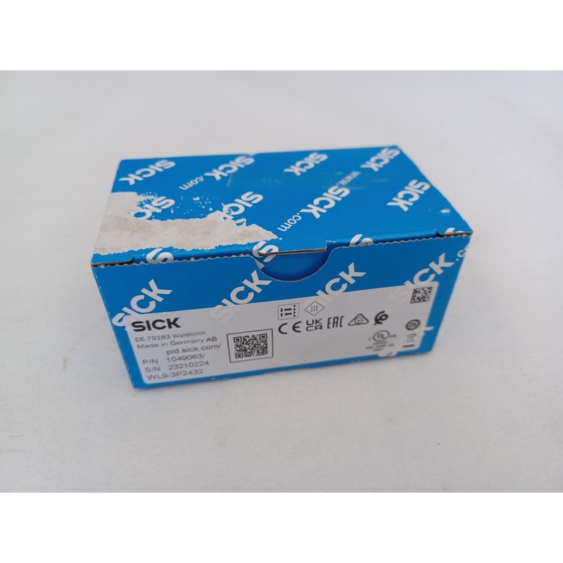 SICK Reflexlichttaster WL9-3P2432 / 1049063 Neu in OVP