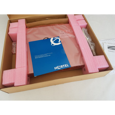 Nortel Ethernet Switch 47048T Switch 48 Ports RJ45 Neu in OV