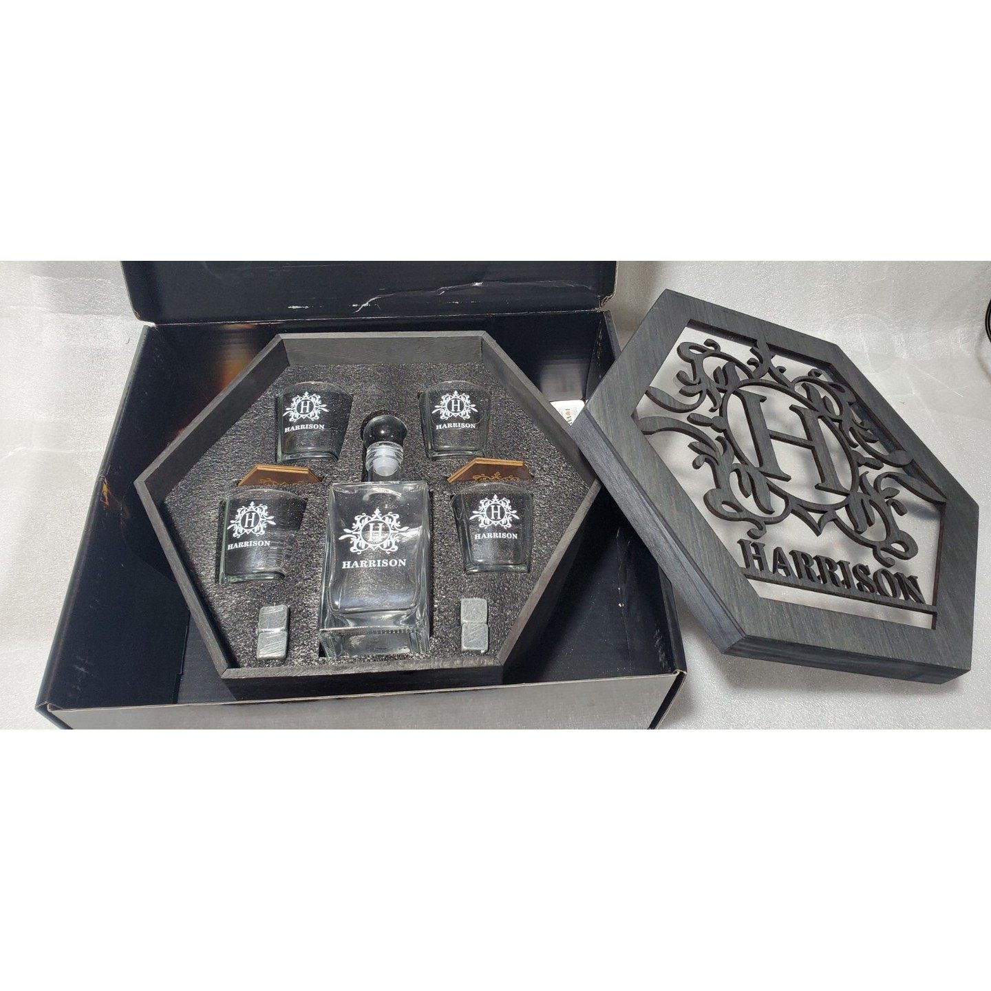 HARRISON My Royal 定制 5 件醒酒器套装带盒醒酒器和 (4) 眼镜!,电子元器件市场,PCB电路板/印刷线路板,淘宝优惠券,粉丝福利购,淘宝优惠卷