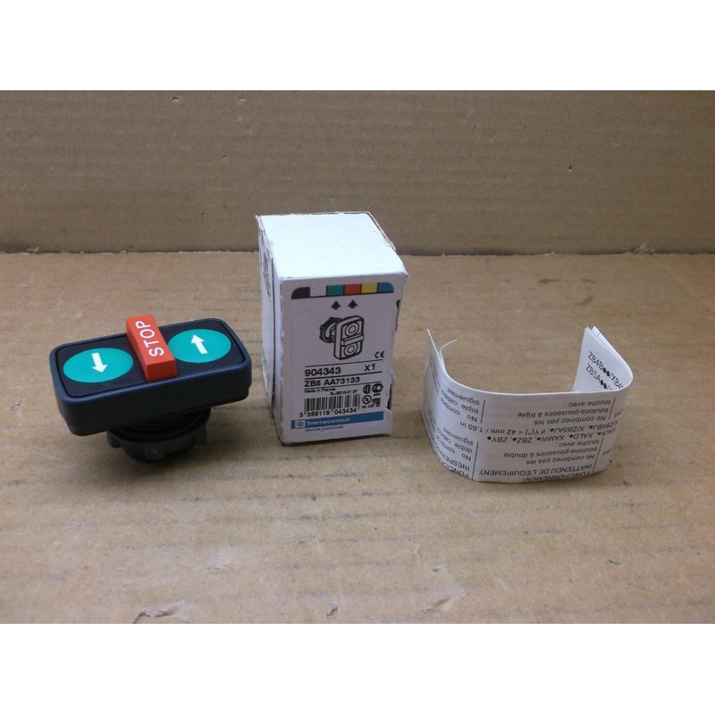 ZB5 AA73133 Telemecanique Nuevo en Caja Triple Pulsador Tele