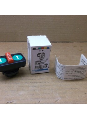 ZB5 AA73133 Telemecanique Nuevo en Caja Triple Pulsador Tele