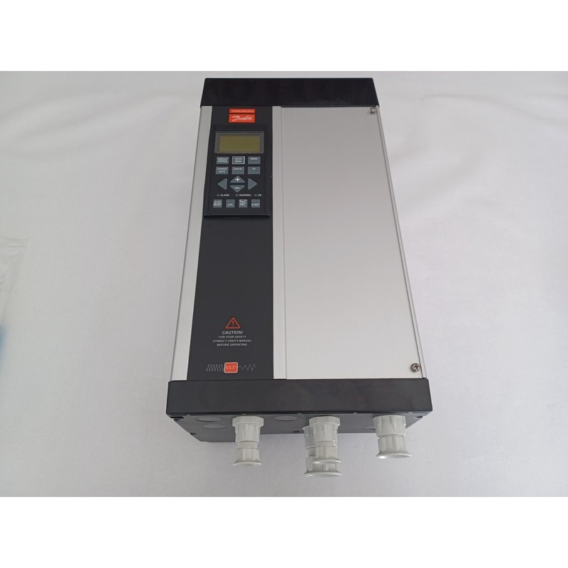 Danfoss Frequenzumrichter VLT 5000 VLT5005PT5C54STR3DLF00A00