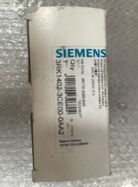 SIEMENS, 3RK1402-3CE00-0AA2, S45 digital 4 DI/4 RQ, IP20 4 x