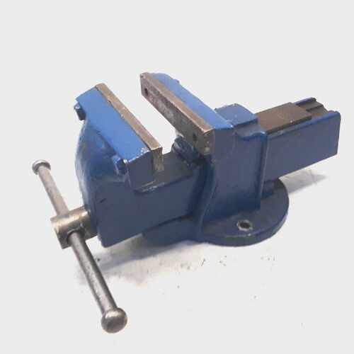 Schwerer Industrie Schraubstock Spannweite ca. 165mm Backenw