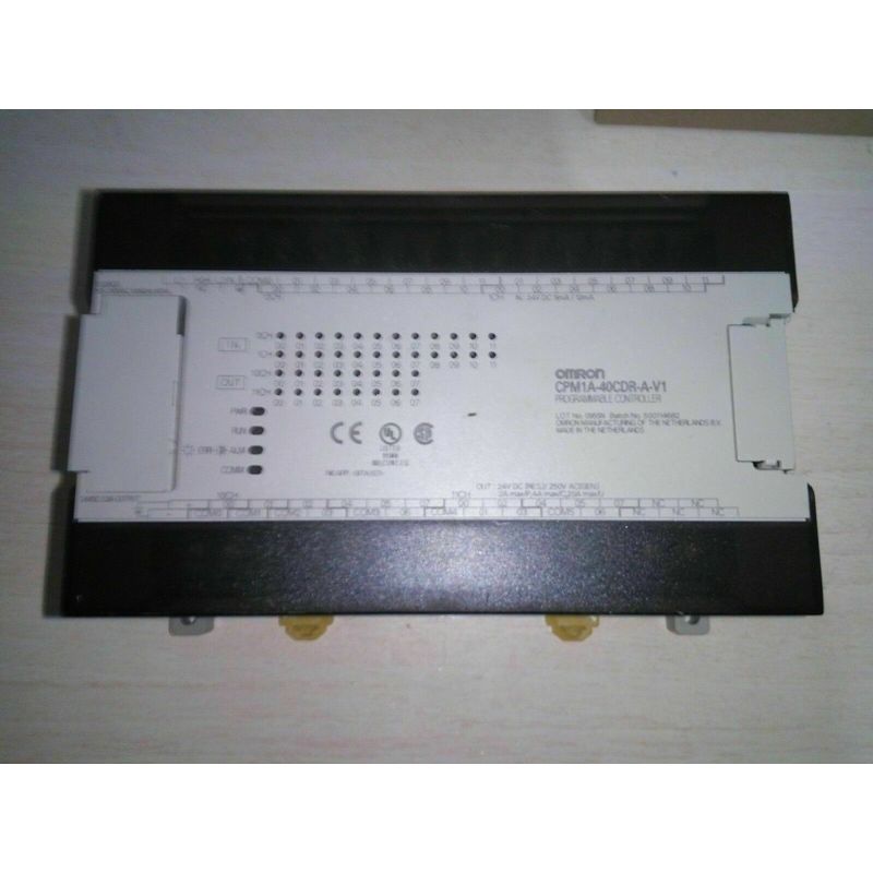 COMPLETAMENTE TESTATO ?▄▄? OMRON CPM1A-40CDR-A-V1 -- CPM1A