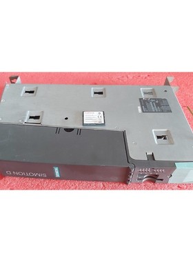 西门子 6AU14250AA00AA0 Simotion D425 驱动器提供UPS 运送 A1