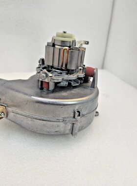 ebm papst RLL108/4200A2-3030LH-532 akt - Ventilateur Haute P