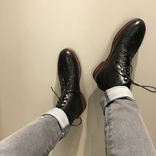 鞋 欧美复古圆头布洛克雕花英伦风黑色马丁短靴高帮真皮靴男款 工装