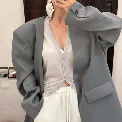 ALLIN2025春季新款韩版时尚通勤简约V领廓形羊毛西装外套西服女