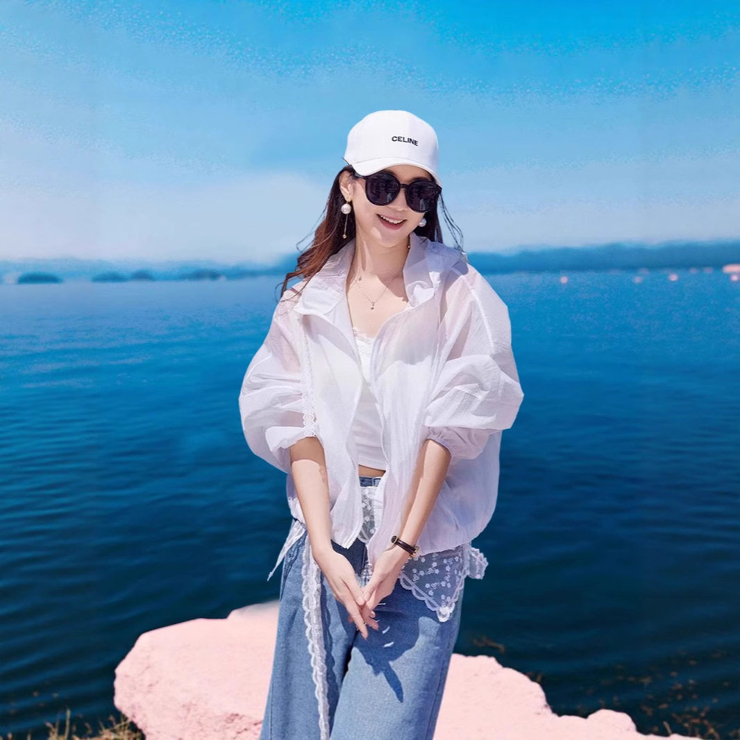 蕾丝设计感防晒衣2026夏季新款户外休闲运动女轻薄透气连帽防晒服