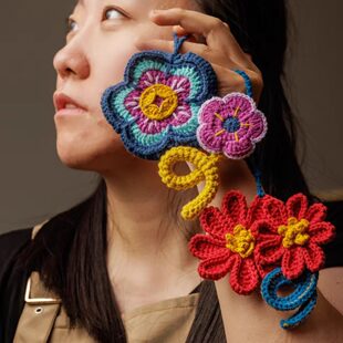 【梦想之花】美丽工坊手工礼物钩织中式书包耳机包包挂饰百搭花朵