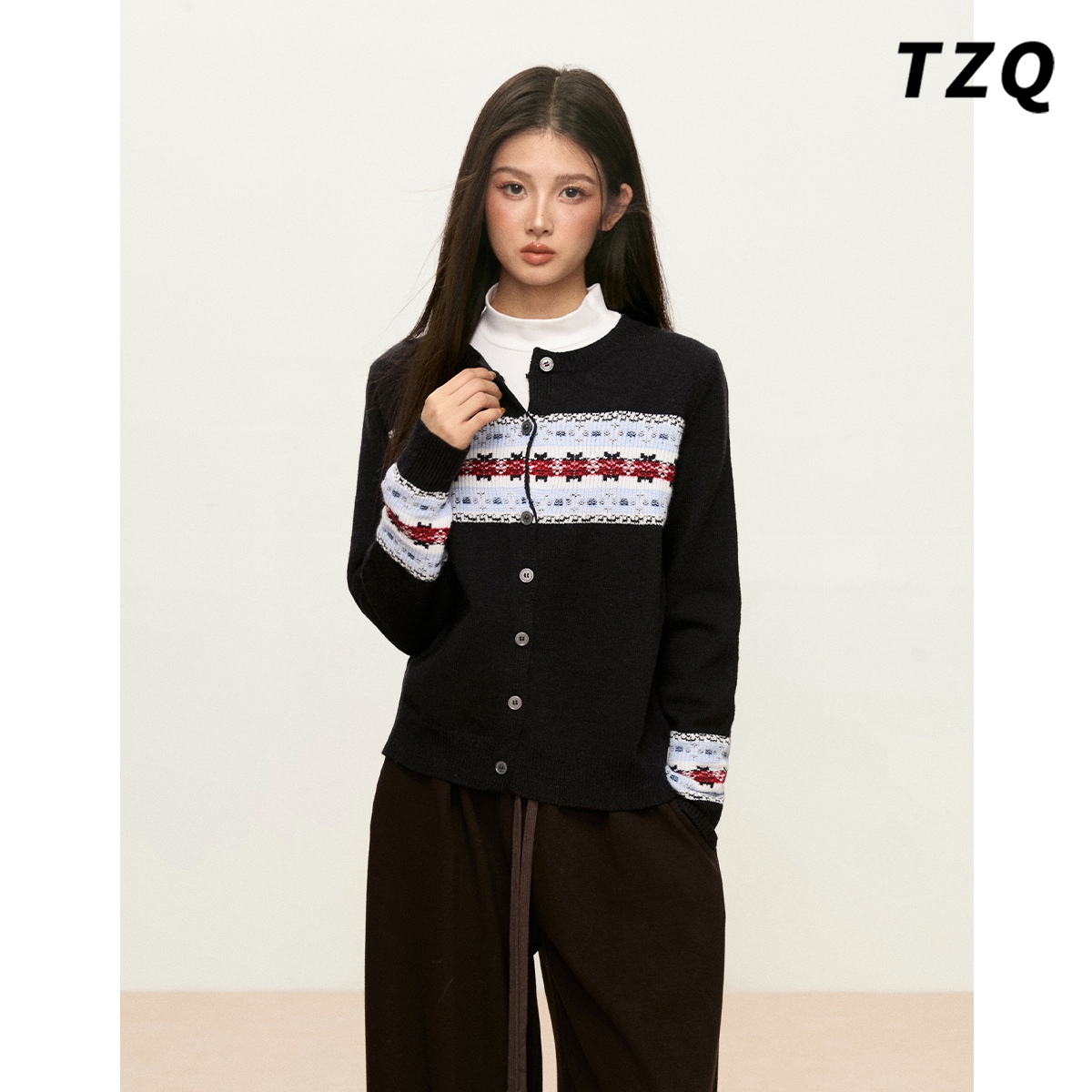 费尔岛风圆领提花针织开衫