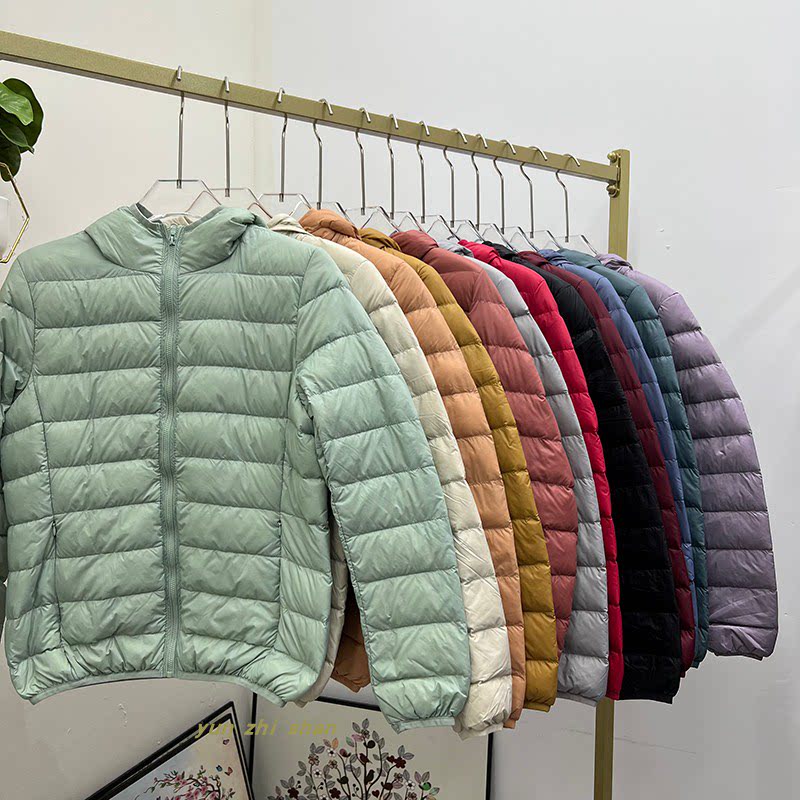 秋冬新款女士轻薄白鸭绒羽绒服修身显瘦短款纯色带帽外套