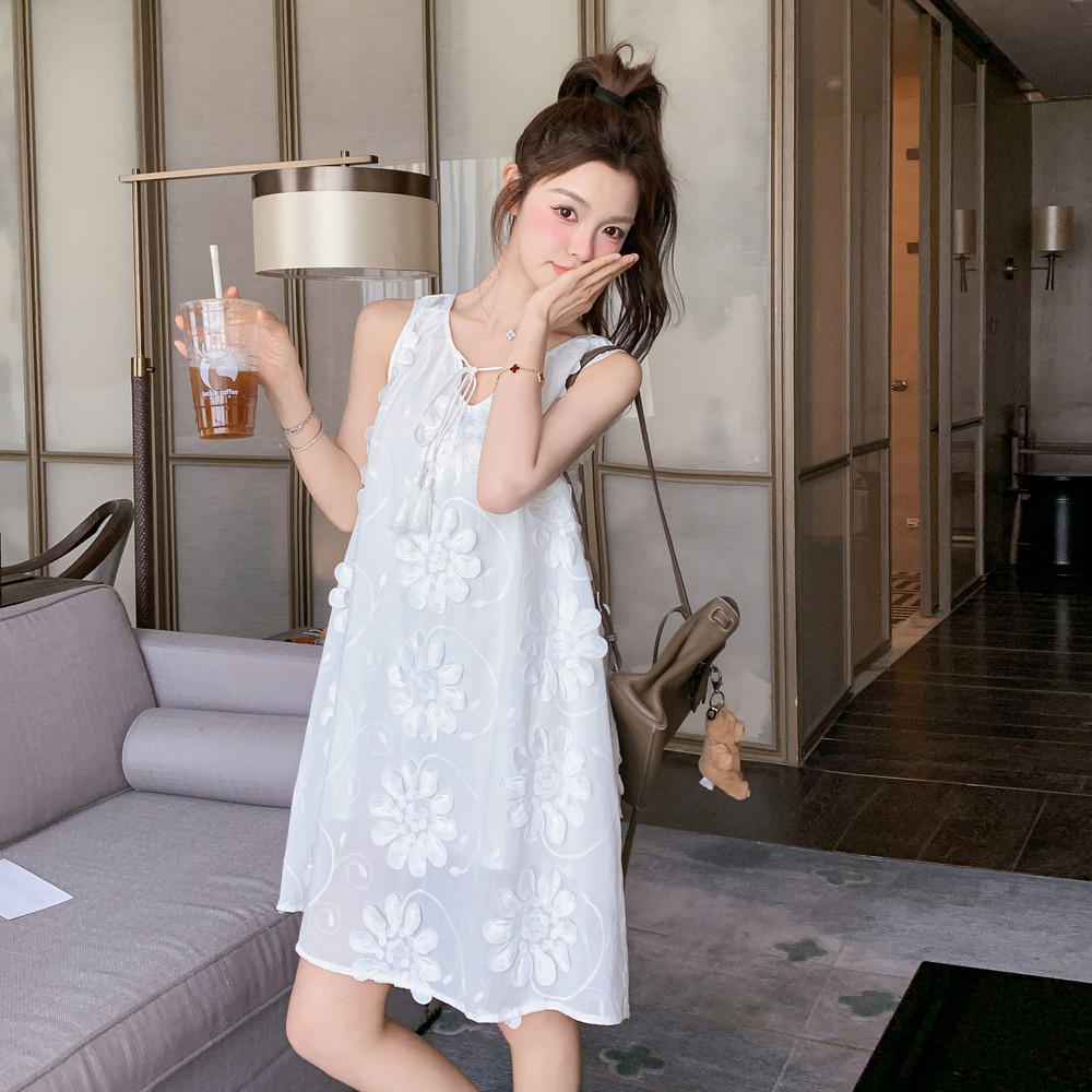 2025夏季新款白色立体花连衣裙#2579-P120-K178,女装连衣裙,唛多