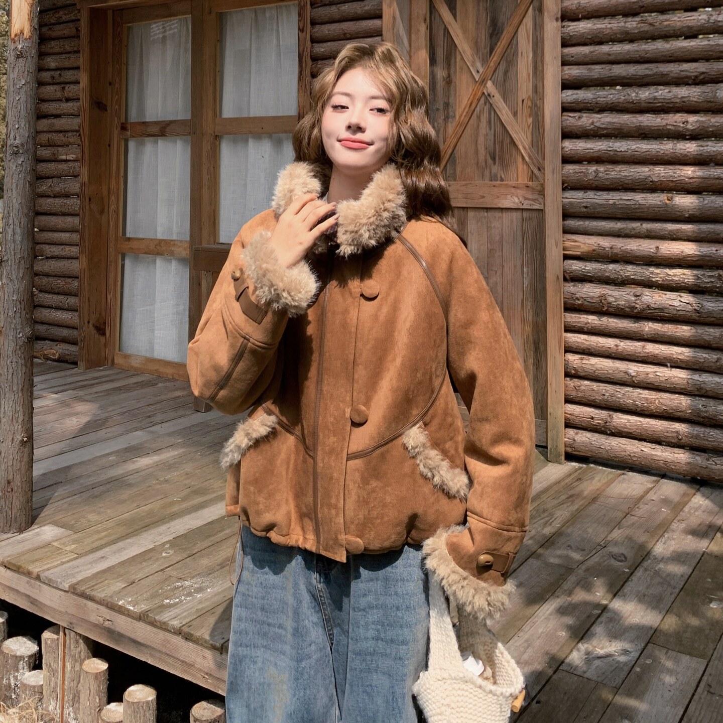 2025冬季新款慵懒温柔风皮毛一体外套卡其色#25213-P210-K318,女装皮草,唛多
