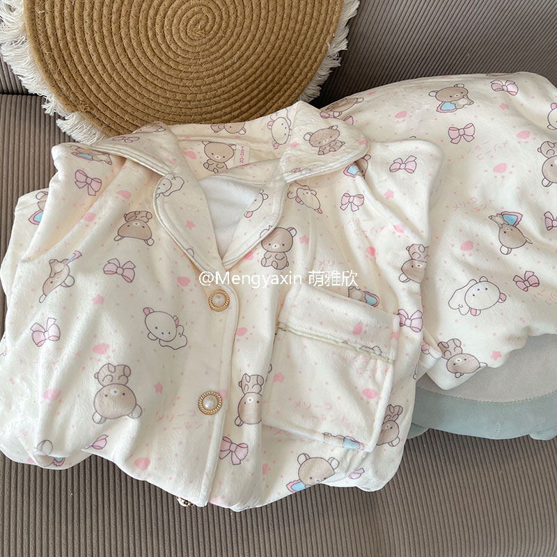 轻松熊女海岛绒卡通睡衣可爱