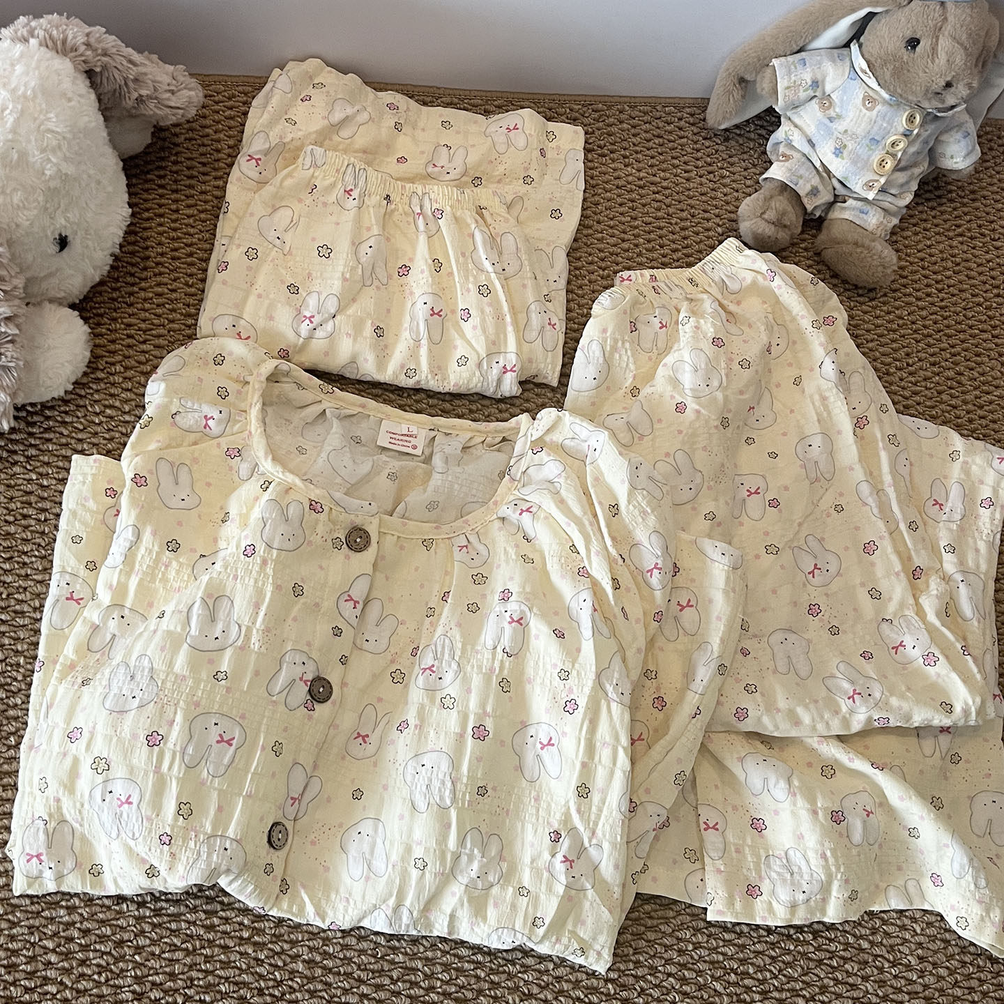 带胸垫睡衣女夏季云朵棉可爱兔子短袖短裤长裤三件套家居服日系