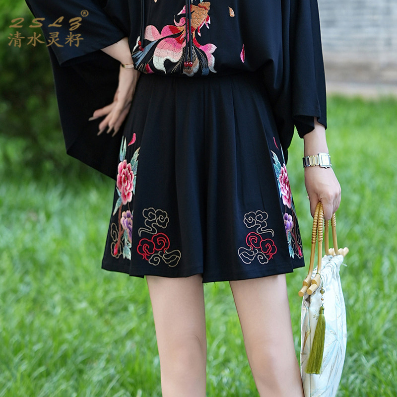 新中式刺绣短裤裙裤阔腿裤热裤女