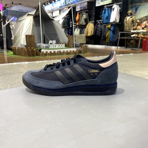 adidas阿迪达斯三叶草2024冬季新款中性鞋SL72运动休闲鞋IG4646