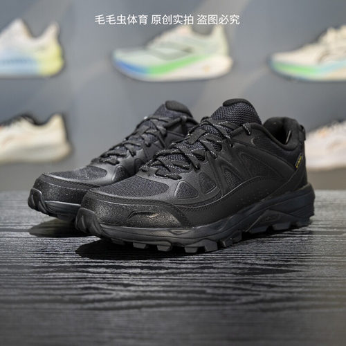 李宁男子跑鞋减震回弹