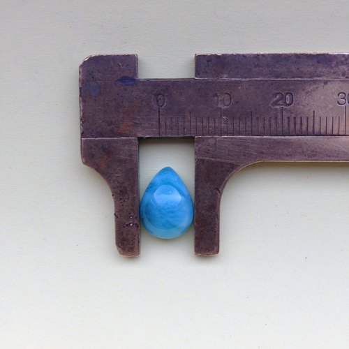 纯天然针钠钙石9X12水滴裸石梨形海纹石