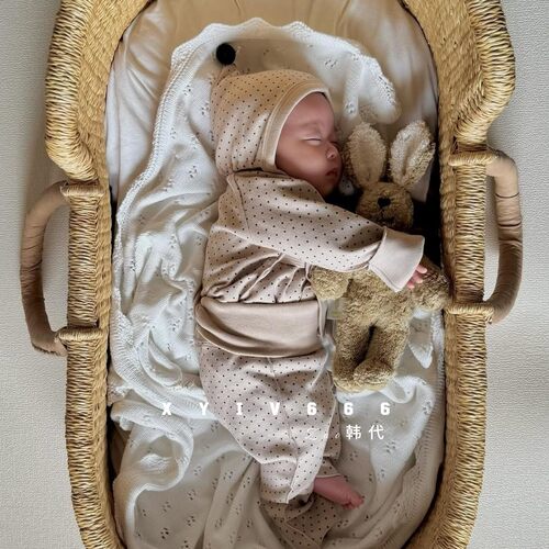 韩国进口新生婴儿纯棉套装初生宝宝波点斜襟上衣护肚裤PEEKABOO