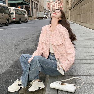 气质感粉色短款小香风外套女春秋2025超火好看高级感小众夹克上衣图片