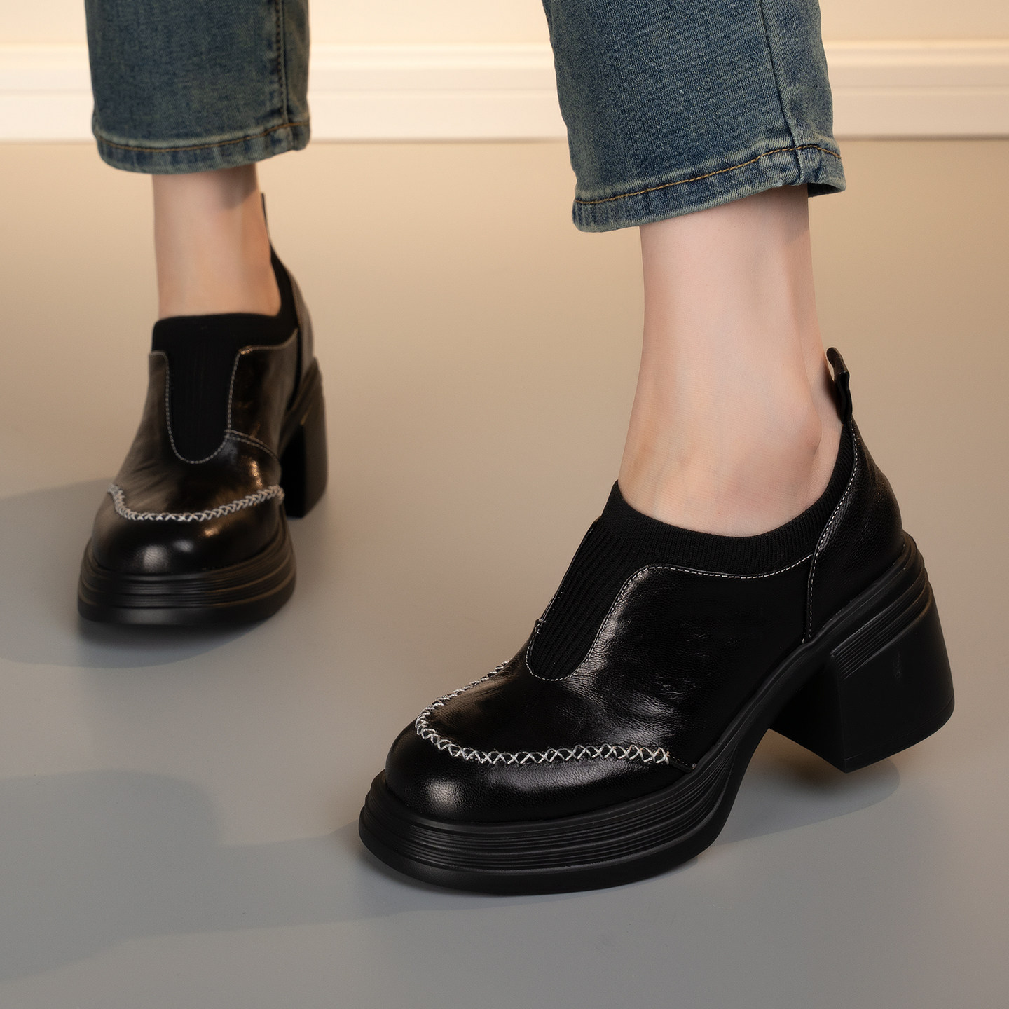 真皮厚底乐福鞋女2026春款深口单鞋粗跟软底小众黑色拼接休闲高跟,女鞋,深口单鞋,淘宝优惠券,粉丝福利购,淘宝优惠卷