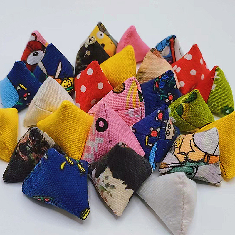 小沙包石子三角小米填充儿童手抓游戏幼儿园小学生4厘米亲子怀旧