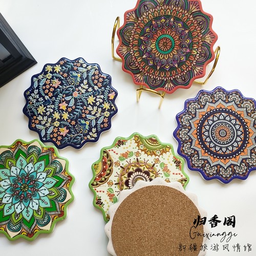 新疆礼物陶瓷烫金浮雕杯垫
