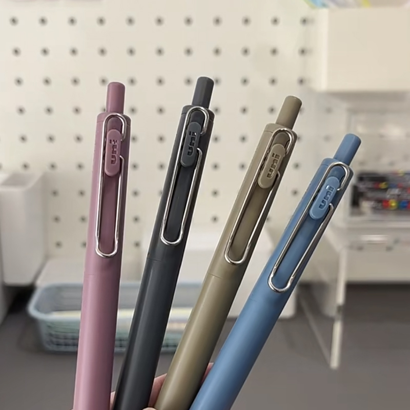 三菱小浓芯F二代秋冬限定新色