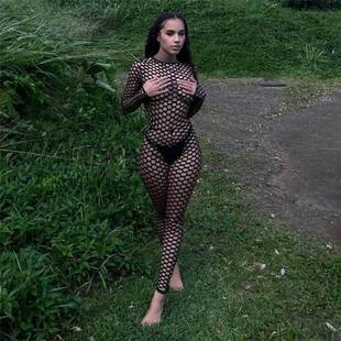 Round neck slim high waist jumpsuit 镂空圆领修身包臀连体裤女