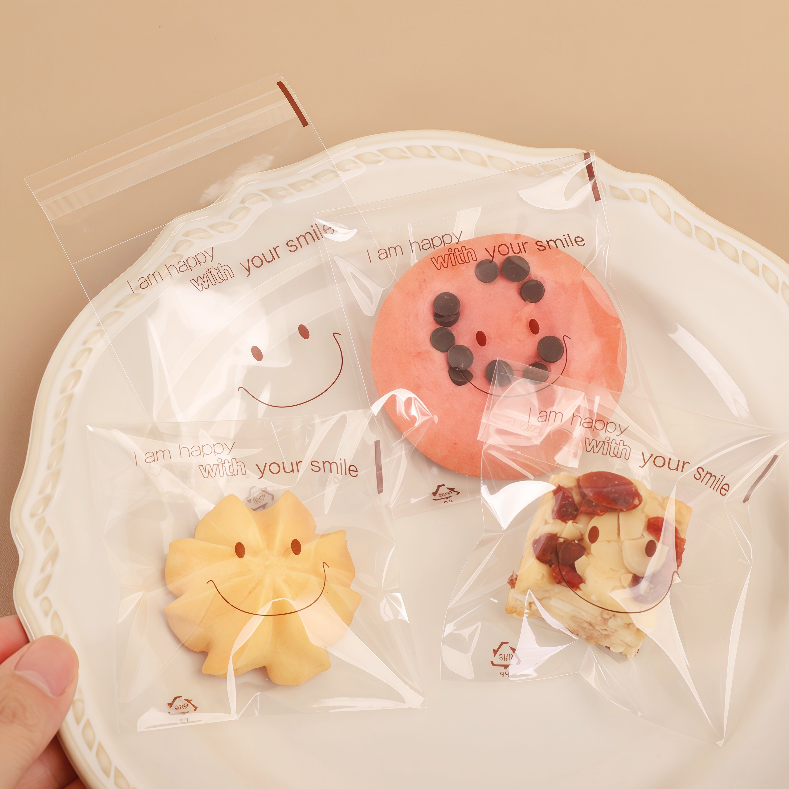 7CM透明笑脸烘焙曲奇饼干雪花酥糖果密封自粘袋食品礼物包装袋子,厨房/烹饪用具,点心包装盒/包装袋,淘宝优惠券,粉丝福利购,淘宝优惠卷