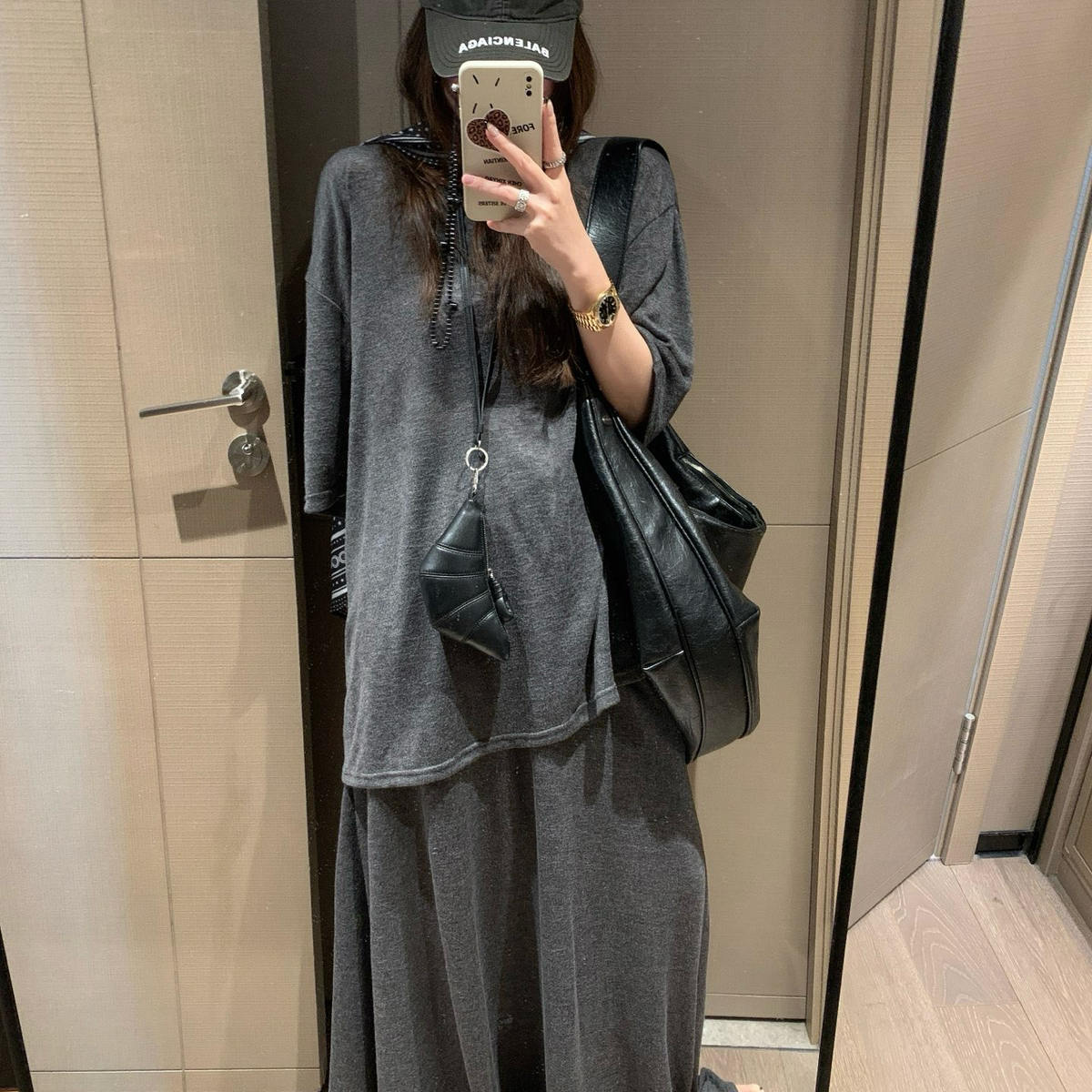 小雯~早秋时髦净版宽松休闲短袖T恤上衣+a字半身裙子慵懒两件套装