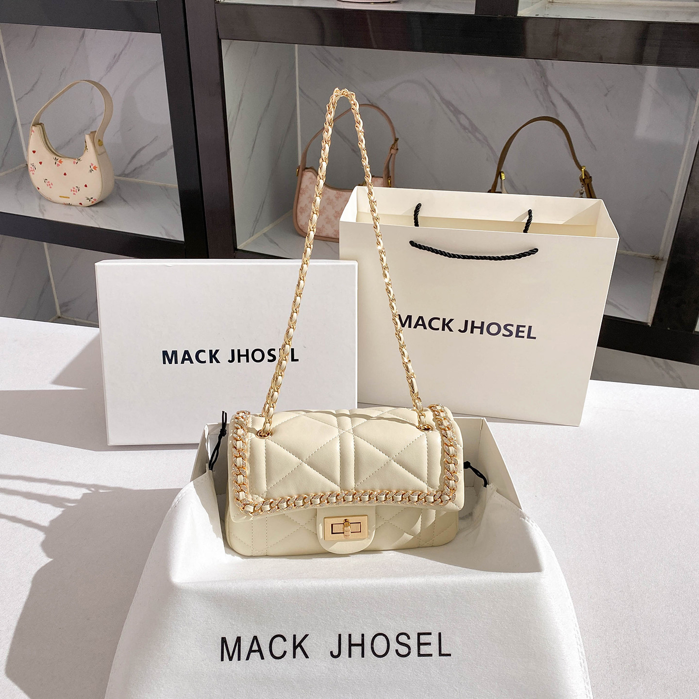 MACKJHOSEL小香风镶钻链条小方包