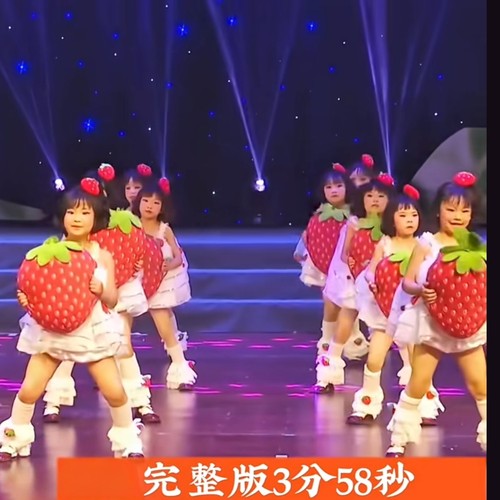 小草莓演出服草莓女孩表演服草莓公主儿童演出服草莓派对演出服