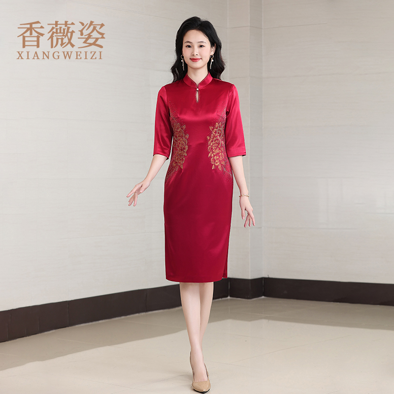 秋季喜婆婆婚宴装大码新款红色旗袍女新中式订婚礼服妈妈喜服婚宴