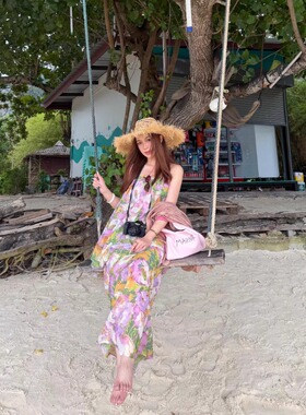 海岛旅行拍照度假沙滩裙女夏季气质一字露肩碎花雪纺抹胸连衣长裙