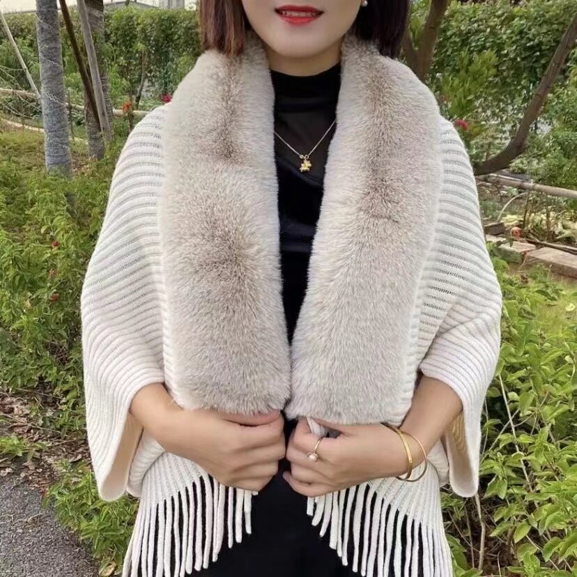 秋冬新款贵妇开衫针织毛线披肩宽松版加厚仿兔毛毛领外搭毛衣时尚