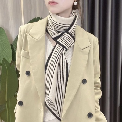 秋冬针织韩版女保暖时尚围巾围脖