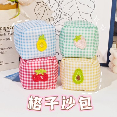 格子沙包小学生幼儿园专用投掷玩具儿童丢沙包游戏体育课小沙包