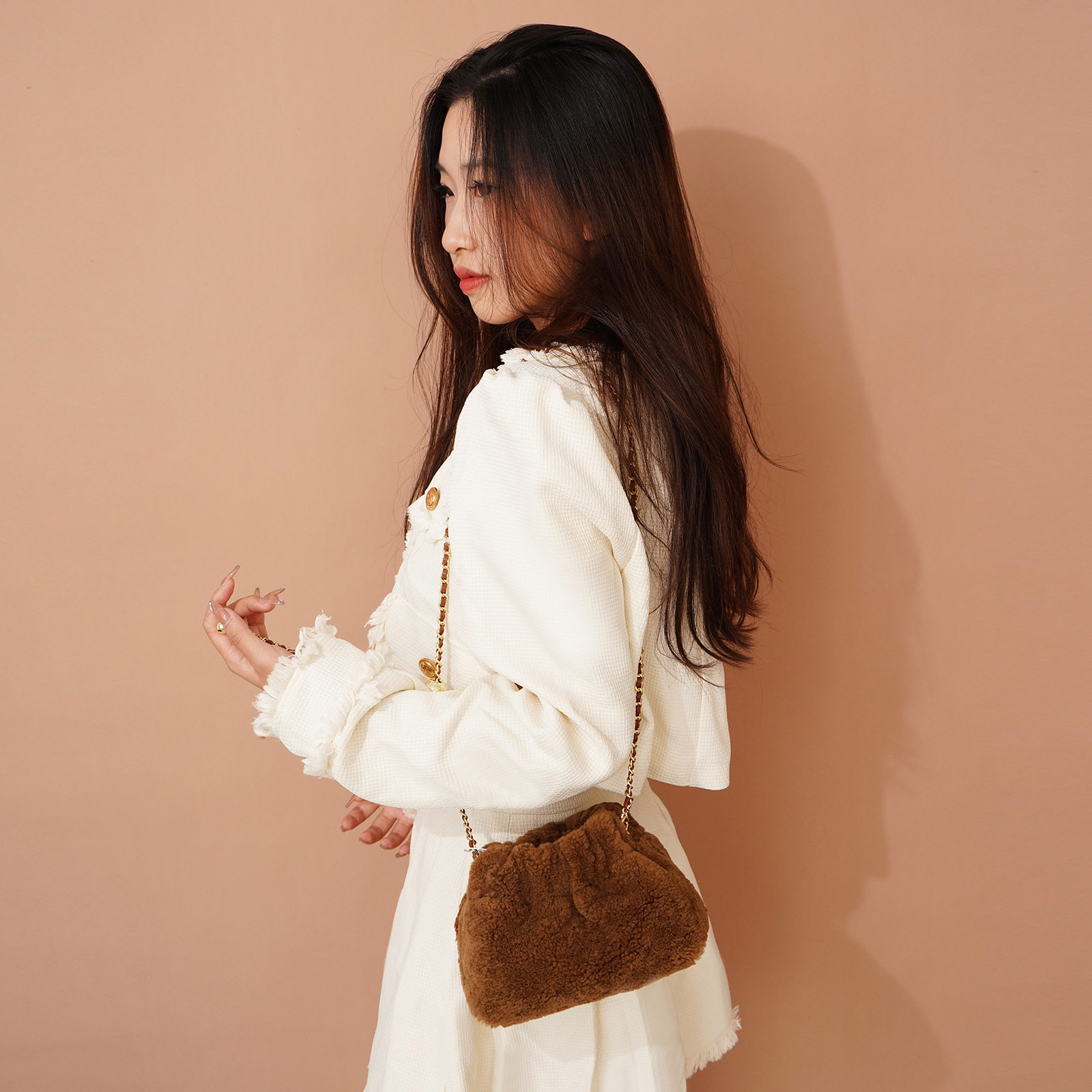 小众设计秋冬毛绒绒包包2025新款时尚羊毛云朵链条包单肩斜挎女包